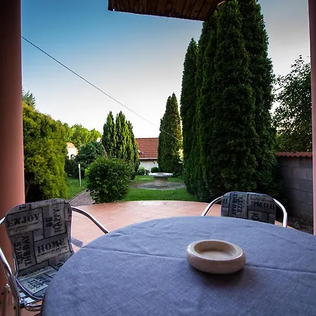 Boros Vendeghaz * Эгер