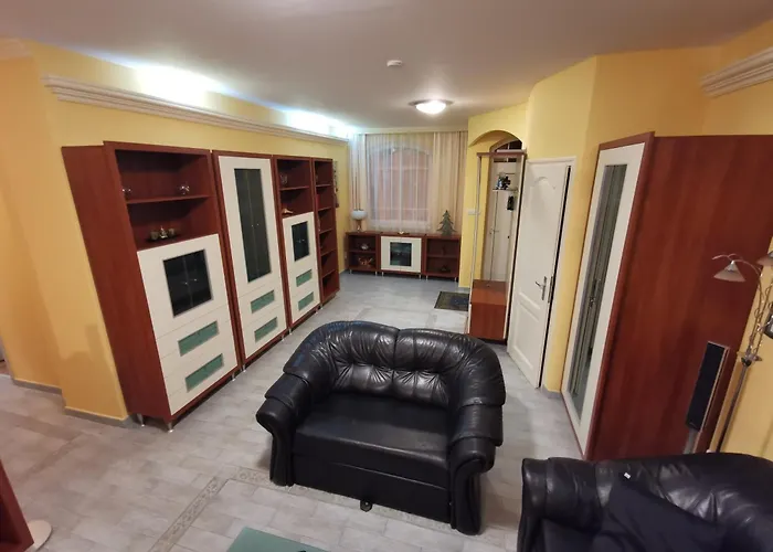 Boros Vendeghaz * Eger